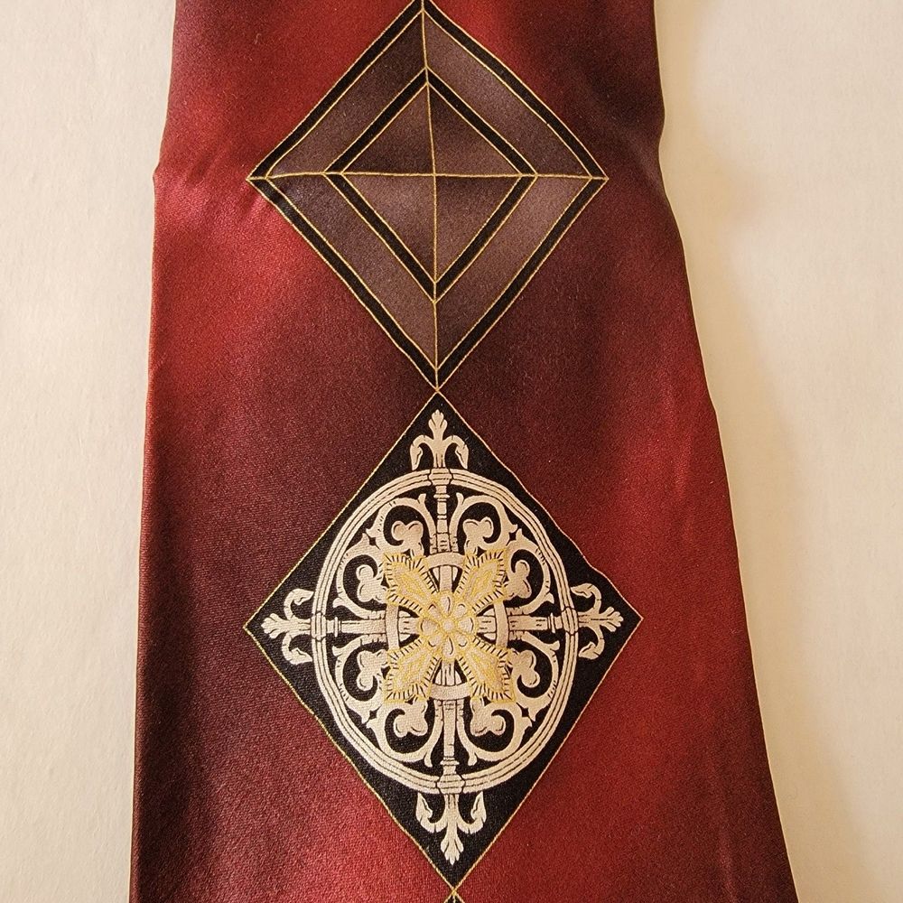 Giorgio Brutini Tie Burgundy w/ Diamond & Ornamental Shapes - 100% Silk